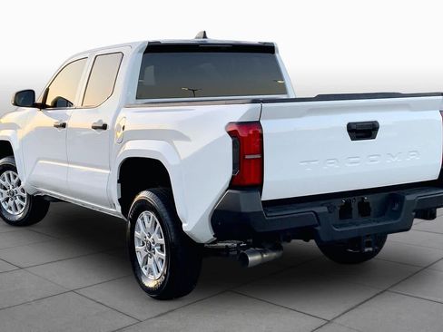 Used 2025 Toyota Tacoma SR RWD image 12