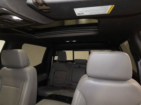 Certified 2021 GMC Sierra 1500 SLT w/ SLT Convenience Package image 20