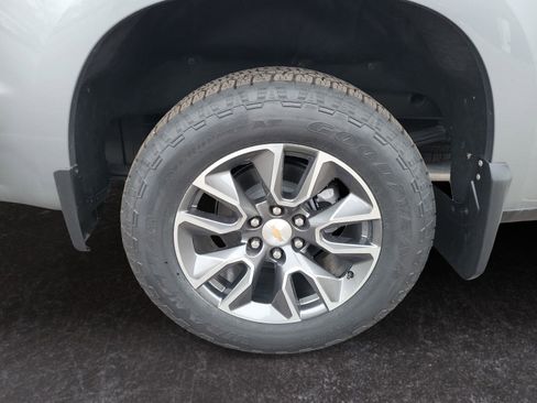 New 2025 Chevrolet Silverado 1500 LT image 26