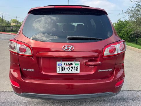 Used 2010 Hyundai Santa Fe SE FWD image 6