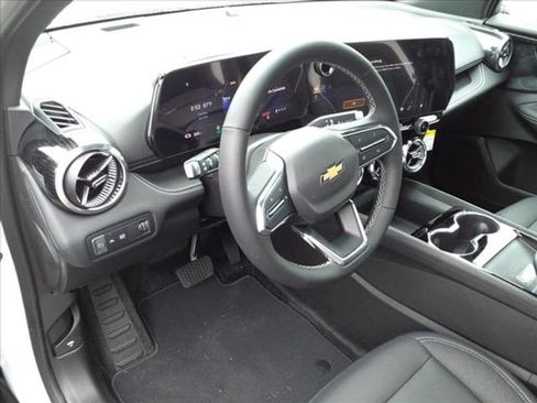 New 2024 Chevrolet Blazer EV LT AWD/4WD image 6