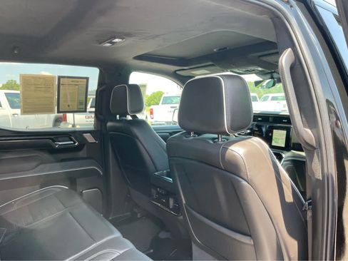 Used 2024 GMC Sierra 1500 AT4X AWD/4WD image 24
