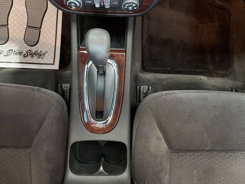 Used 2009 Chevrolet Impala LT FWD image 19
