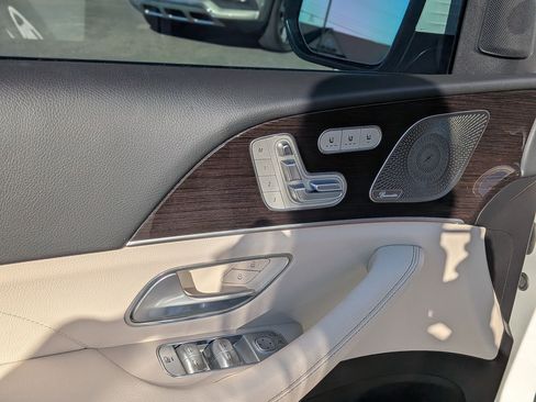 Certified 2024 Mercedes-Benz GLE 450 4MATIC image 13