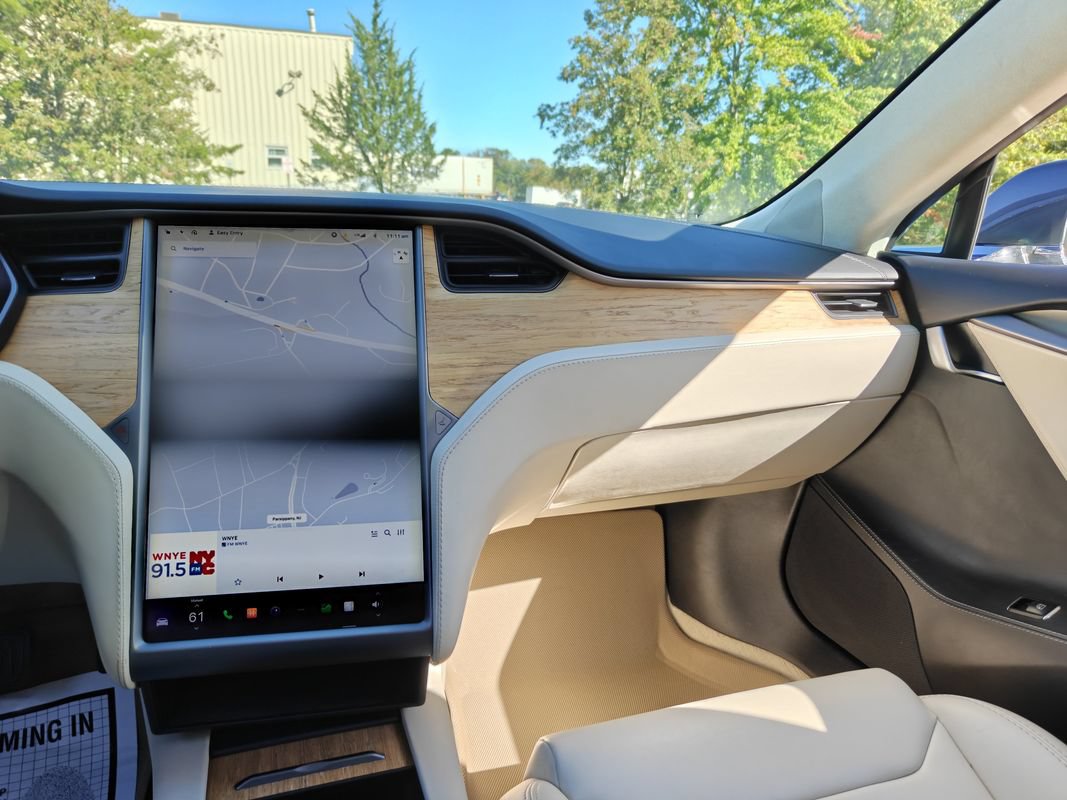 Used 2018 Tesla Model S 100D AWD/4WD image 23