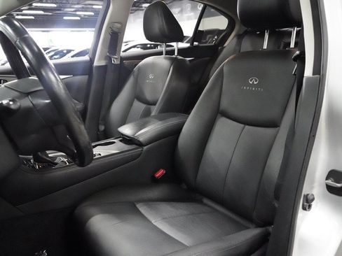 Used 2014 INFINITI Q50 Premium w/ Navigation Package RWD image 12