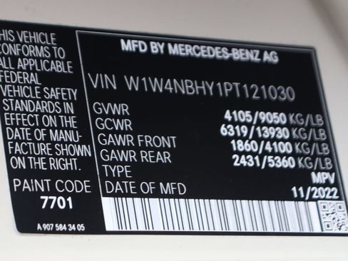 Used 2023 Mercedes-Benz Sprinter 2500 image 44
