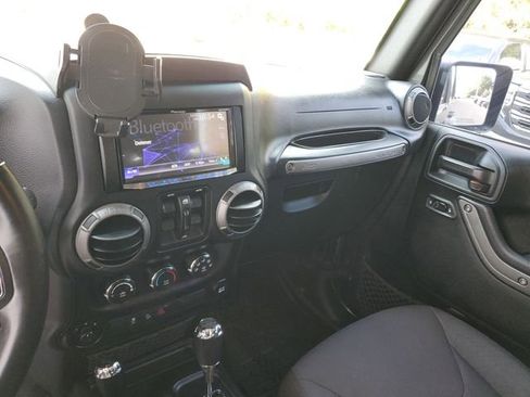 Used 2017 Jeep Wrangler Unlimited Sport w/ Quick Order Package 24S image 25