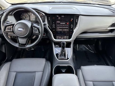 Used 2025 Subaru Outback Onyx Edition image 19