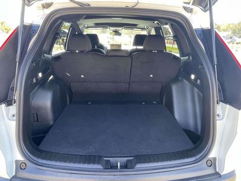 Certified 2025 Honda CR-V Sport image 10