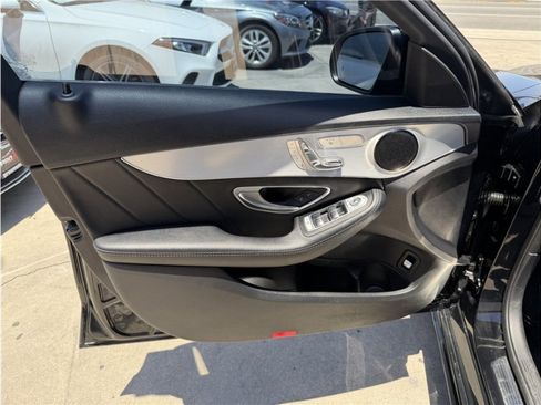 Used 2019 Mercedes-Benz C 300 Sedan image 15