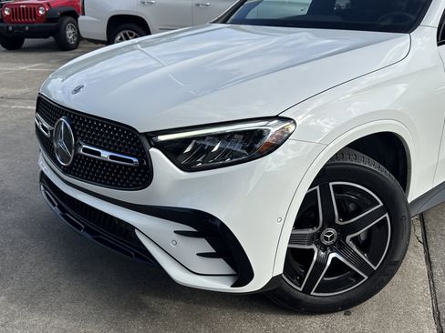 Used 2023 Mercedes-Benz GLC 300 image 2