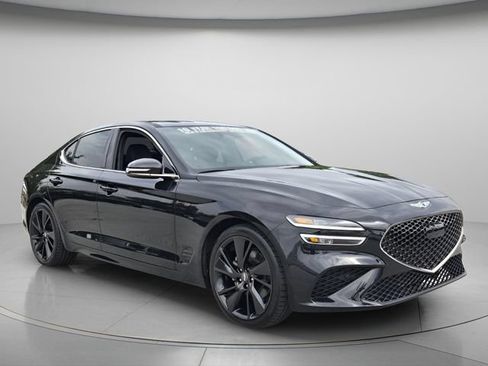 Used 2023 Genesis G70 2.0T w/ Sport Prestige Package RWD image 9