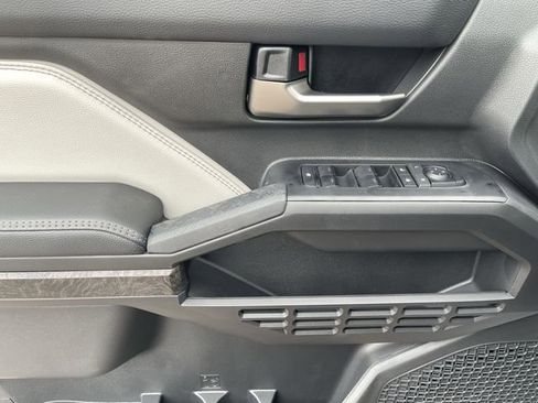 New 2026 Toyota Tacoma Limited AWD/4WD image 12