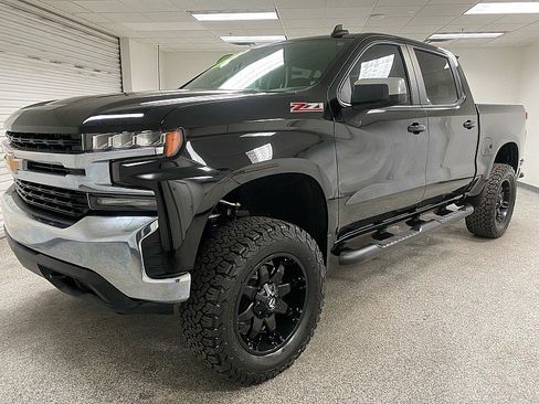 Used 2020 Chevrolet Silverado 1500 LT w/ All-Star Edition image 1