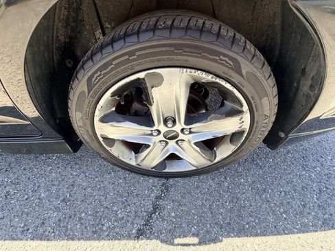 Used 2010 Ford Fusion Sport FWD image 29
