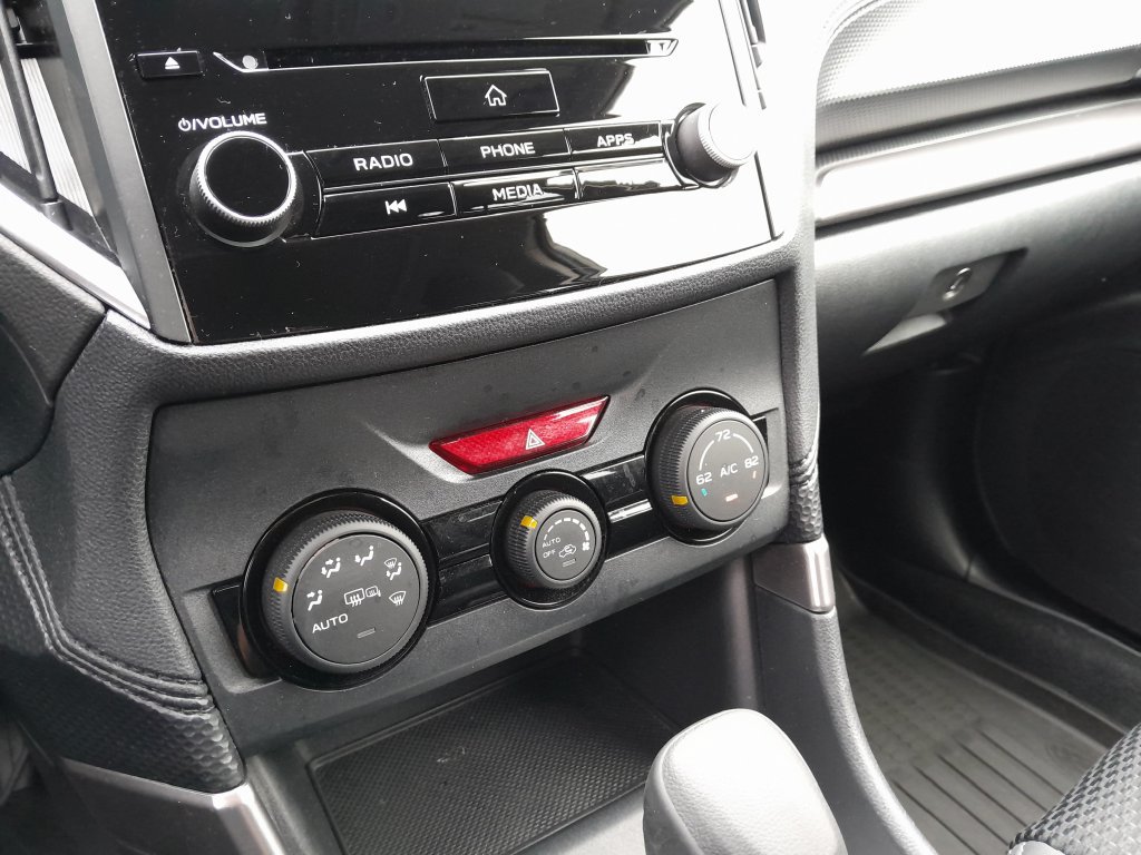 Used 2023 Subaru Forester Premium AWD/4WD image 24
