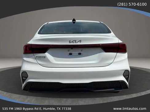 Used 2023 Kia Forte LXS FWD image 6