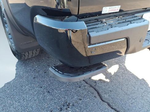 New 2026 Nissan Frontier PRO-4X w/ Tow Package image 10