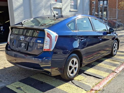 Used 2013 Toyota Prius Three FWD image 6