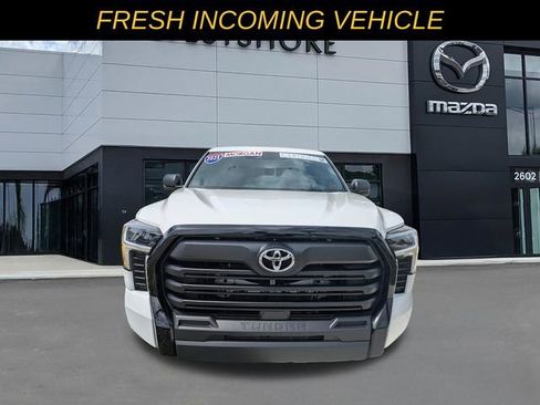 Used 2025 Toyota Tundra SR w/ SR Tow Package AWD/4WD image 7
