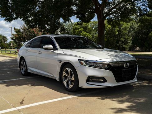 Used 2019 Honda Accord EX-L image 2