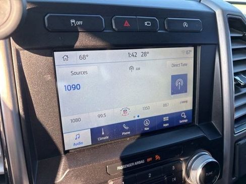 Used 2019 Ford F150 Platinum w/ Equipment Group 701A Luxury image 23