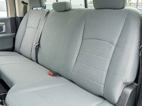 Used 2018 RAM 2500 SLT image 31