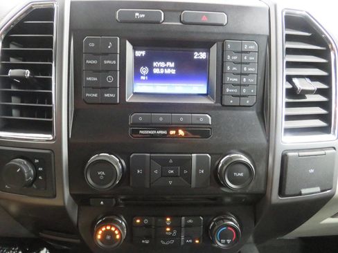 Used 2015 Ford F150 XLT w/ Equipment Group 301A Mid AWD/4WD image 17