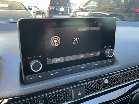 Used 2024 Honda Civic Sport image 25