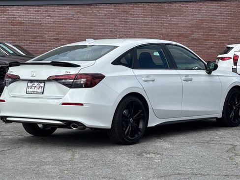 New 2025 Honda Civic Si image 4