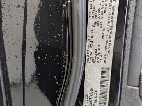 New 2025 Jeep Grand Cherokee Limited image 30