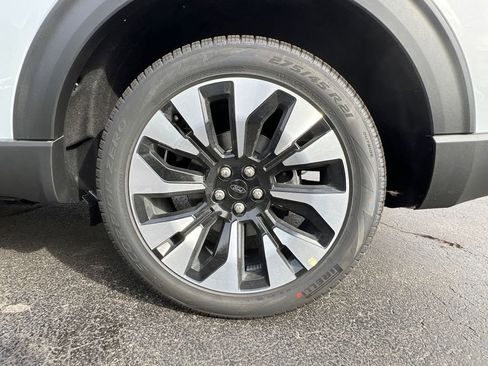 New 2026 Ford Explorer Platinum w/ LUX Leather Package AWD/4WD image 45