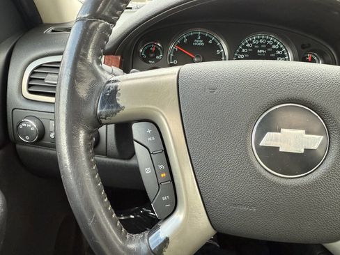 Used 2009 Chevrolet Tahoe LTZ image 18