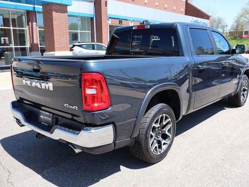 Used 2025 RAM 1500 Laramie AWD/4WD image 39