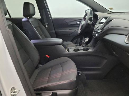 Used 2023 Chevrolet Equinox RS w/ LPO, Floor Liner Package FWD image 21