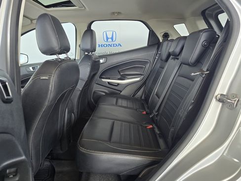 Used 2022 Ford EcoSport Titanium image 12