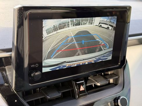 Used 2024 Toyota Corolla SE image 22