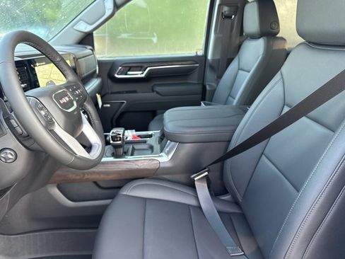 New 2026 GMC Sierra 1500 SLT w/ SLT Premium Plus Package AWD/4WD image 4