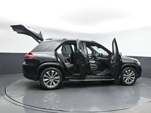 Used 2021 Mercedes-Benz GLE 350 4MATIC image 26