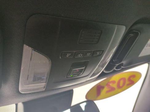 Used 2021 Toyota Corolla SE image 20