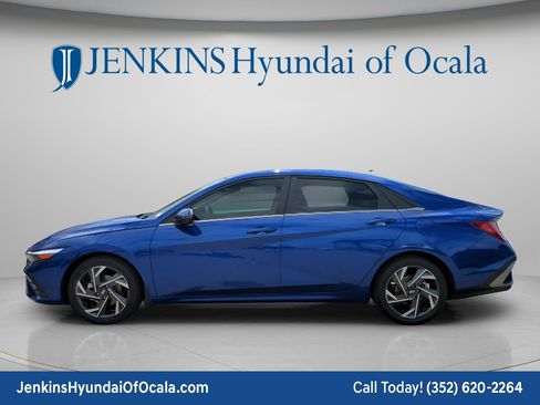 Certified 2024 Hyundai Elantra Limited image 6