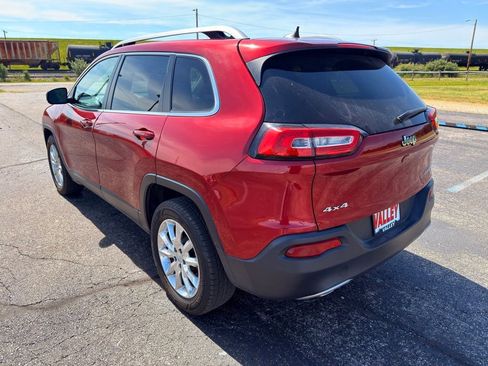 Used 2016 Jeep Cherokee Limited AWD/4WD image 8