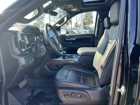 Certified 2023 Chevrolet Silverado 1500 High Country w/ High Country Premium Package image 18