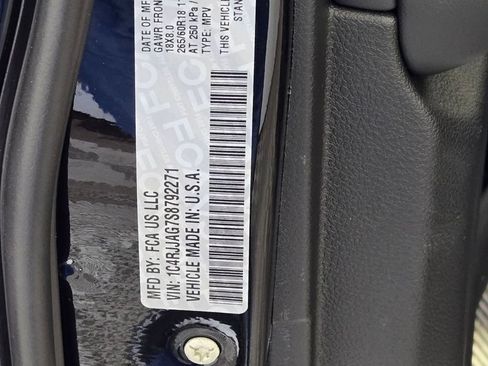 New 2025 Jeep Grand Cherokee L Laredo RWD image 18