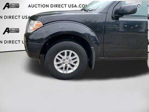 Used 2021 Nissan Frontier SV image 8