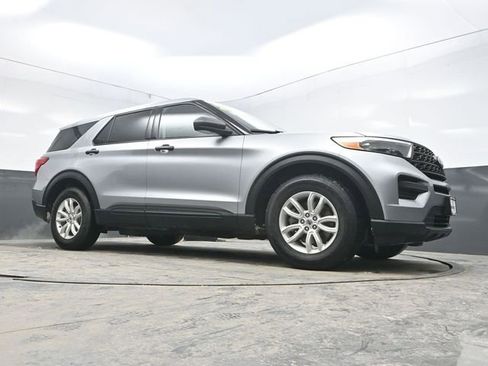 Used 2021 Ford Explorer 4WD image 34