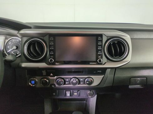 Used 2023 Toyota Tacoma SR5 AWD/4WD image 20