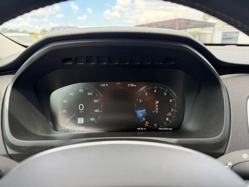 Used 2021 Volvo XC90 T6 Momentum w/ Advanced Package AWD/4WD image 13