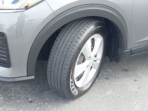 Used 2023 Nissan Kicks S image 30